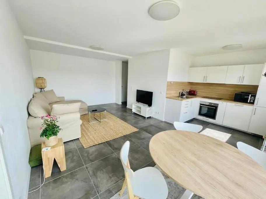 Charming 1 Bedroom Flat W Terrace&Parking-67B Luxemburgo Apartamento