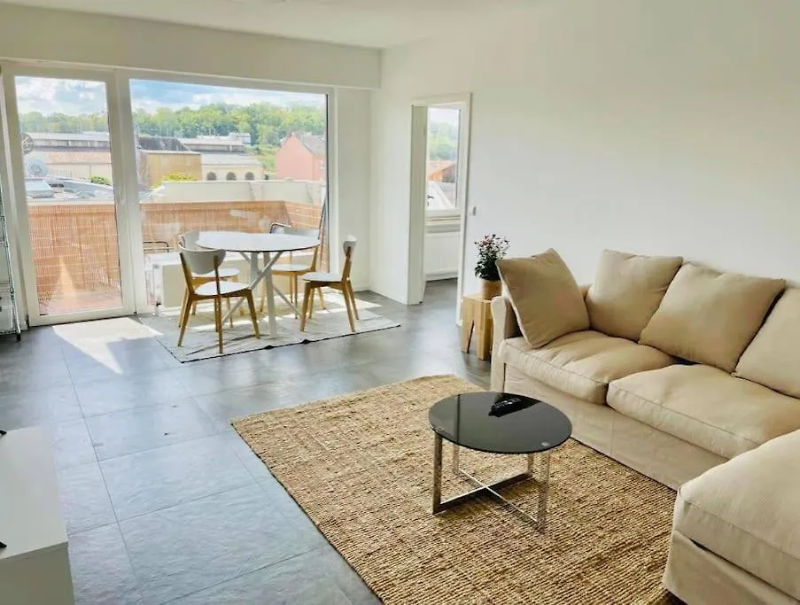 Charming 1 Bedroom Flat W Terrace&Parking-67B Luxemburgo